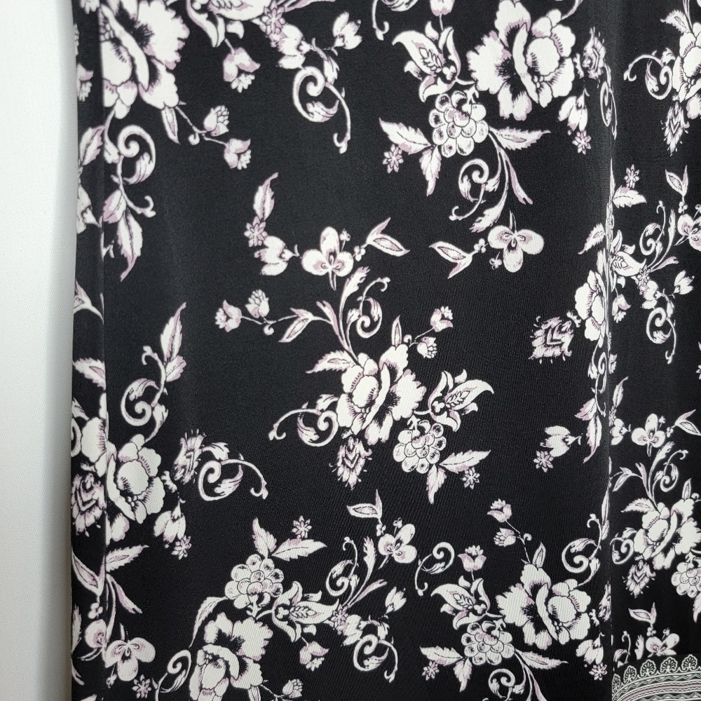 White House Black Market Floral Knit Shift Dress - Picture 8 of 14